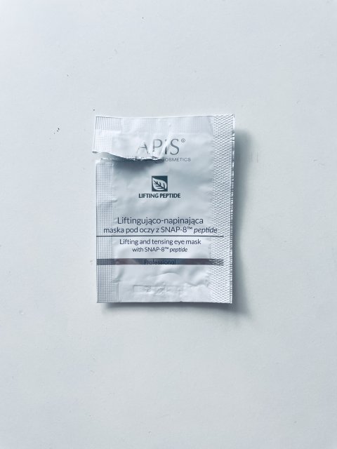 akcja denkowanie! grudzień - kosmetyki w świątecznych opakowaniach i świątecznych kolorach 🎄❄️⛄🎀🎁🎅