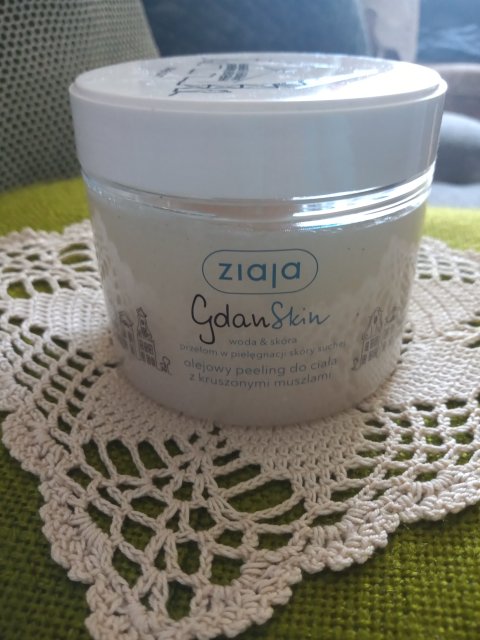 Ziaja GdanSkin, Woda & Skóra, Peeling do ciała, Olejowy, Z kruszonymi muszlami