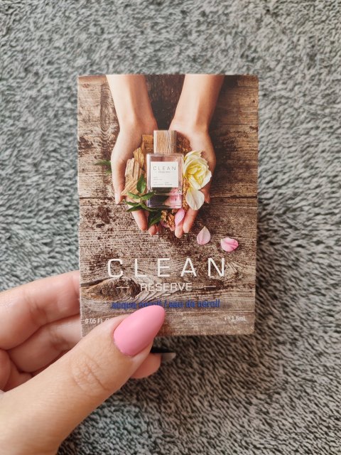 akcja denkowanie! grudzień - kosmetyki w świątecznych opakowaniach i świątecznych kolorach 🎄❄️⛄🎀🎁🎅