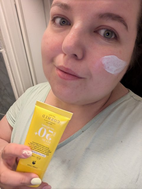 Cosmed Sun Essential Fluid SPF 50+PA++++ - Fluid Przeciwsłoneczny do Twarzy