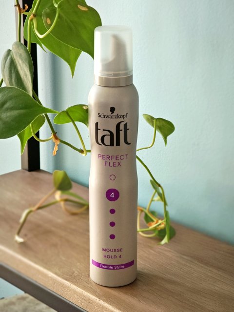 Schwarzkopf Taft, Perfect Flex, Mousse, Pianka do włosów, Włosy perfekcyjnie elastyczne, nr 4 Ultra Strong