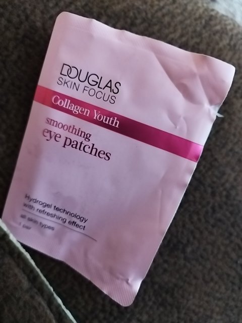 akcja denkowanie! grudzień - kosmetyki w świątecznych opakowaniach i świątecznych kolorach 🎄❄️⛄🎀🎁🎅