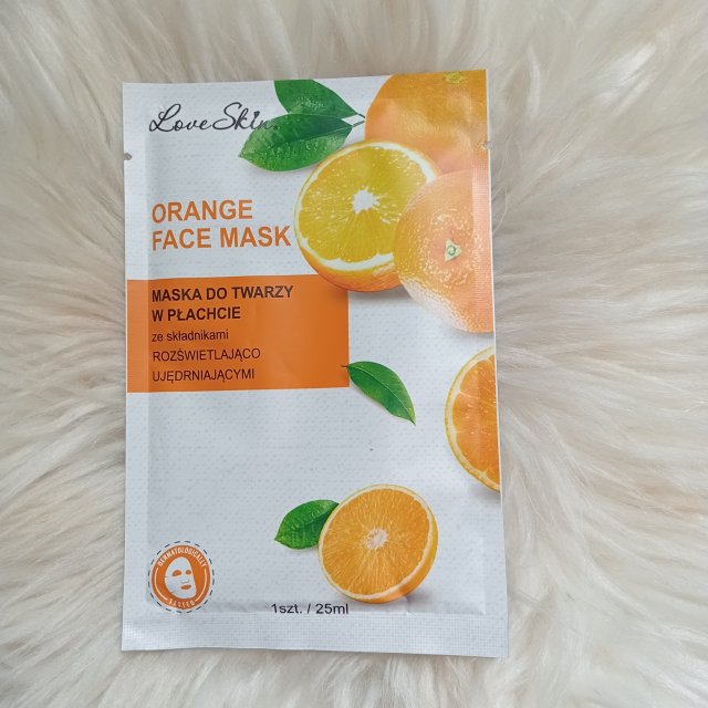 Love Skin Maska do twarzy w płacie, Orange, Ze składnikami rozświetlająco-ujędrniającymi