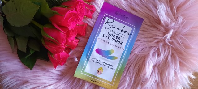 akcja denkowanie! grudzień - kosmetyki w świątecznych opakowaniach i świątecznych kolorach 🎄❄️⛄🎀🎁🎅