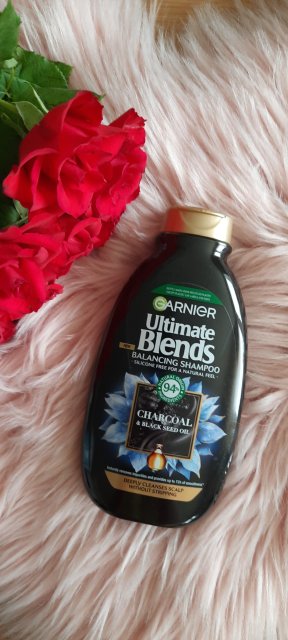 Garnier Botanic Therapy, Węgiel Aktywny i Olej z Czarnuszki, Szampon do włosów, Balansujący, Bez silikonów