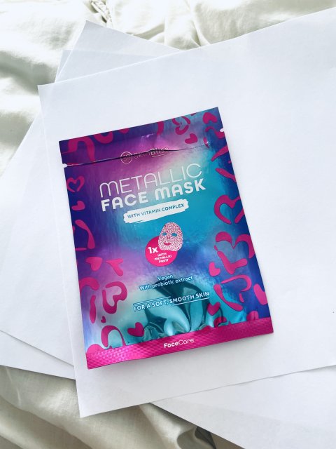 akcja denkowanie! grudzień - kosmetyki w świątecznych opakowaniach i świątecznych kolorach 🎄❄️⛄🎀🎁🎅