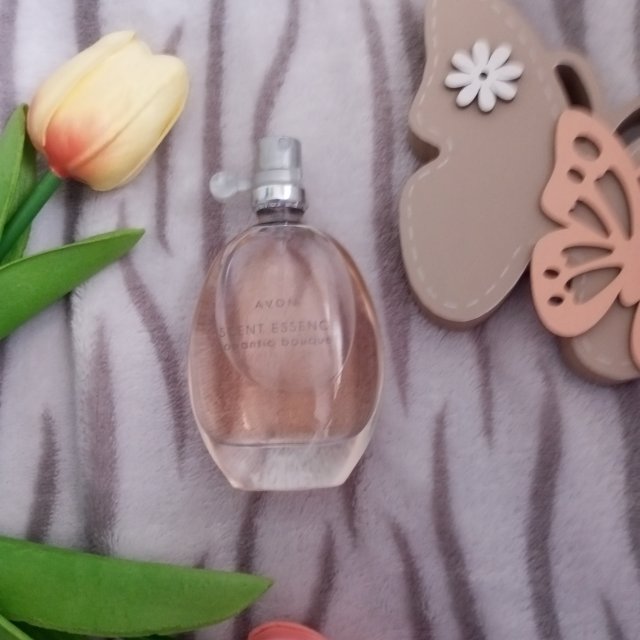Avon Woda toaletowa, Scent Essence Romantic Bouquet EDT