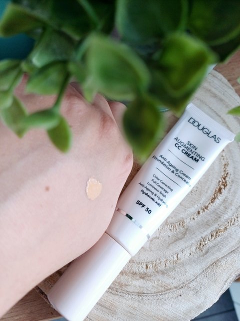 Douglas Collection, Skin Augmenting, Krem CC do twarzy, nr 15TW Amber