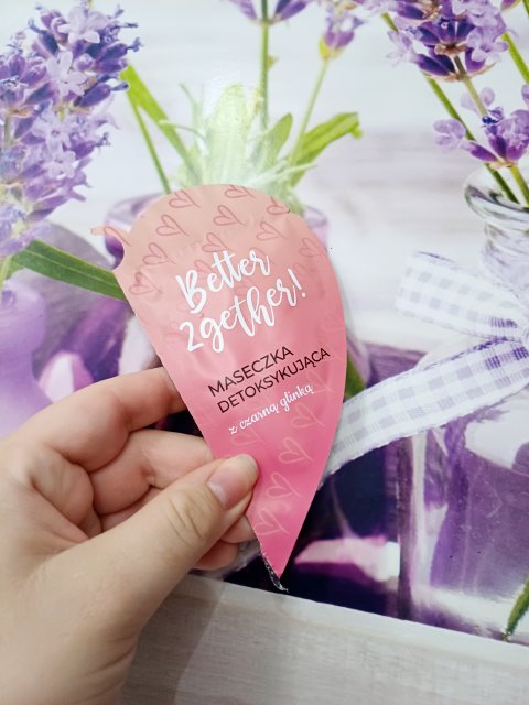 NIUQI Better 2 gether! Maseczka regenerująca i detoksykująca