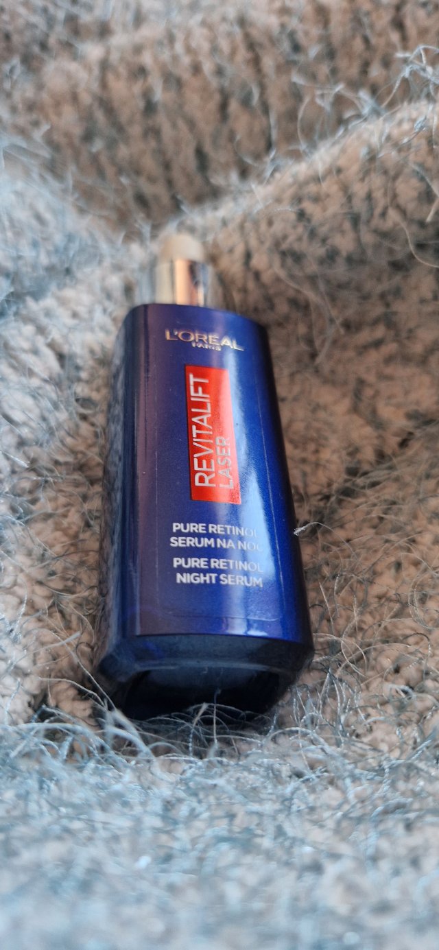 L'Oréal Revitalift Laser, Serum do twarzy, Na noc, Pure Retinol, Głębokie zmarszczki, 0,2% czystego retinolu