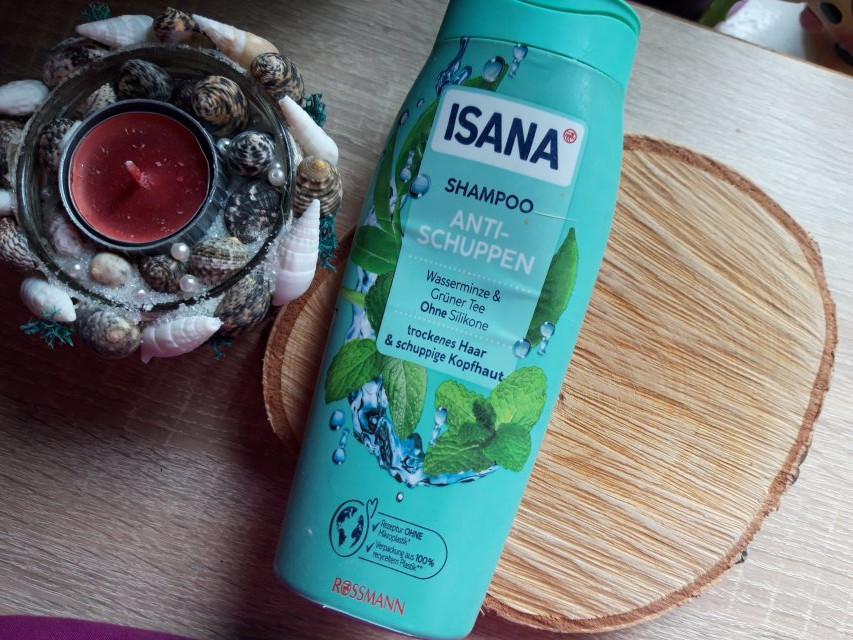 Isana Szampon do włosów,  przeciw łupieżowy zielona herbata