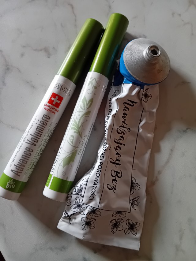 akcja denkowanie! grudzień - kosmetyki w świątecznych opakowaniach i świątecznych kolorach 🎄❄️⛄🎀🎁🎅