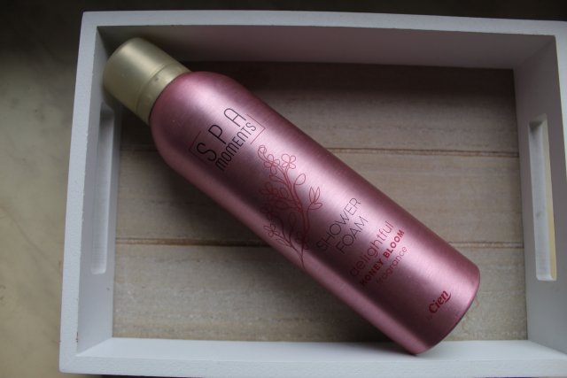 Cien Spa Moments, Pianka pod prysznic, Delightful Honey Bloom