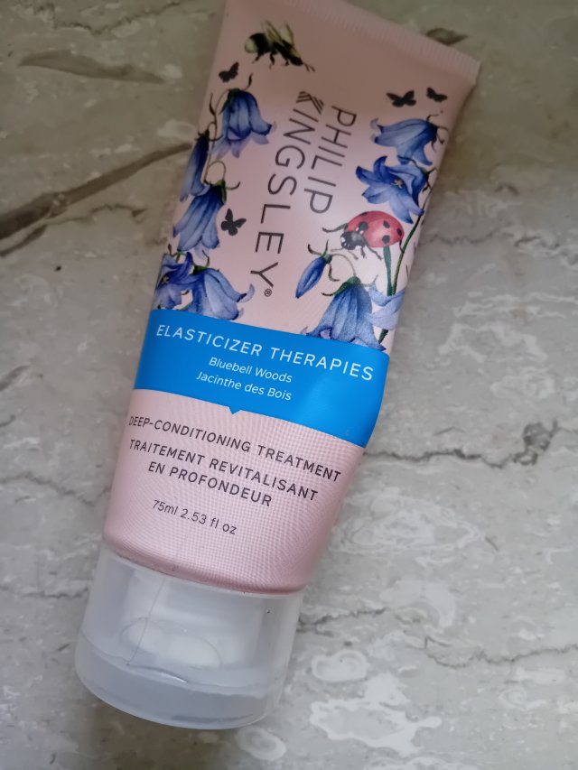 akcja denkowanie! grudzień - kosmetyki w świątecznych opakowaniach i świątecznych kolorach 🎄❄️⛄🎀🎁🎅