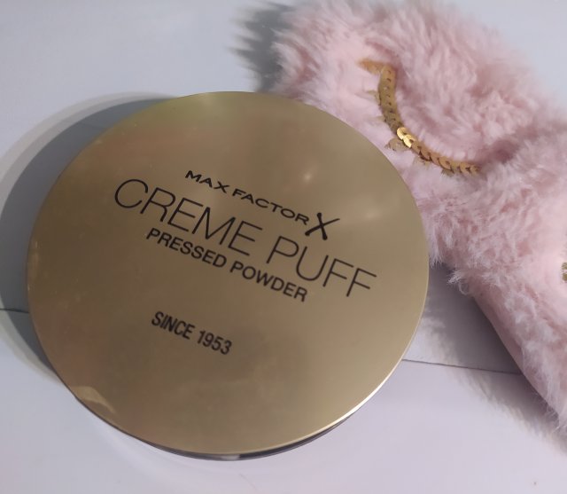 Creme Puff, Puder do twarzy w kompakcie 2 w 1, Pressed Powder, nr 05 Translucent max FACTOR 