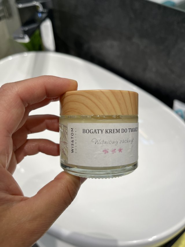 akcja denkowanie! grudzień - kosmetyki w świątecznych opakowaniach i świątecznych kolorach 🎄❄️⛄🎀🎁🎅