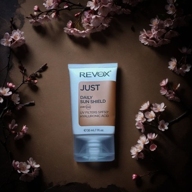 Revox Just, Krem do twarzy, Z filtrem SPF 50
