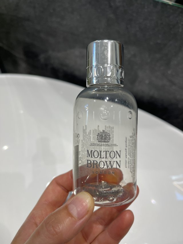 akcja denkowanie! grudzień - kosmetyki w świątecznych opakowaniach i świątecznych kolorach 🎄❄️⛄🎀🎁🎅