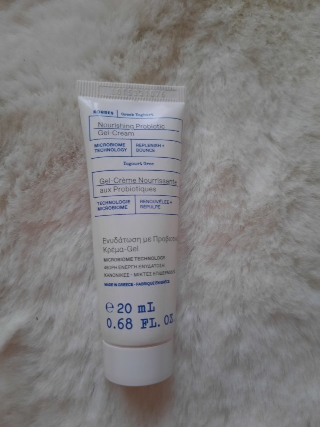 akcja denkowanie! grudzień - kosmetyki w świątecznych opakowaniach i świątecznych kolorach 🎄❄️⛄🎀🎁🎅