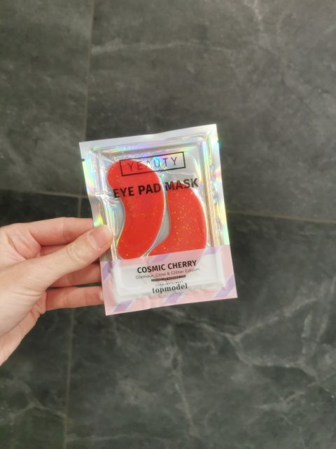 Yeauty Płatki pod oczy, Eye Pad Mask, Cosmic Cherry