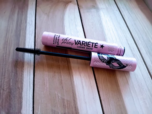 Eveline Variété Lashes Show, Tusz do rzęs, Pogrubiająco-wydłużający, Oh! Pretty, Black