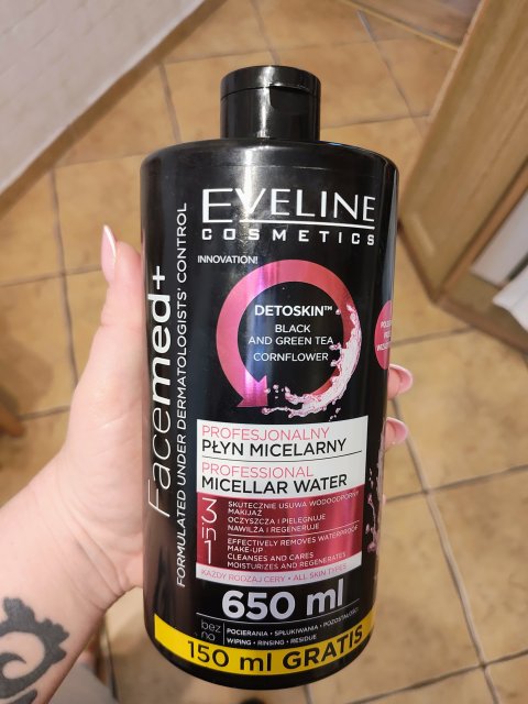 Eveline Facemed +, Płyn micelarny, Profesjonalny, 3w1, Detoskin, Skóra sucha, wrażliwa, zielona i czarna herbata, chaber, bławatek