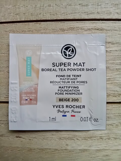 Yves Rocher Podkład do twarzy, Super Mat, Boreal Tea Powder Shot, 200 Beige