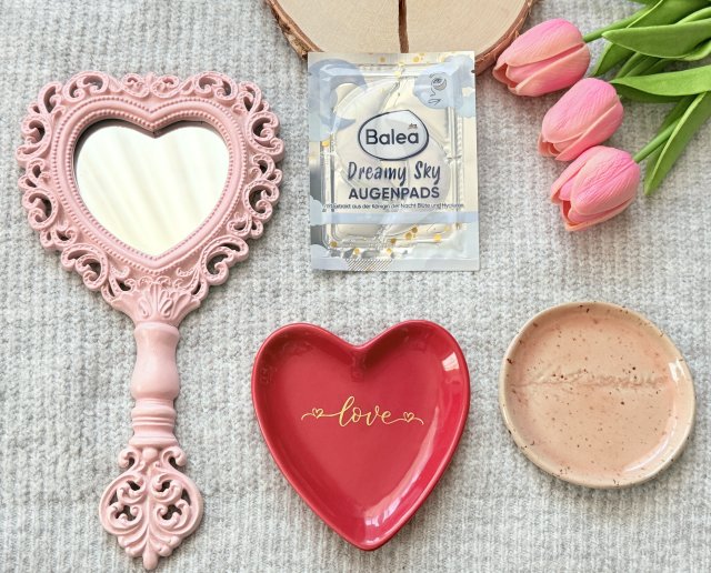 Balea Płatki pod oczy, Hydrożelowe, Dreamy Sky, Extrakt aus der Königin der Nacht Blüte & Hyaluron 