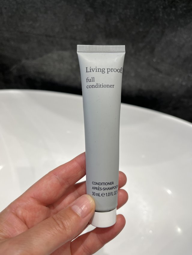 Denkowanie część druga :) Grudzień, kosmetyki w świątecznych opakowaniach lub w świątecznych kolorach: czerwonym, zielonym i złotym 