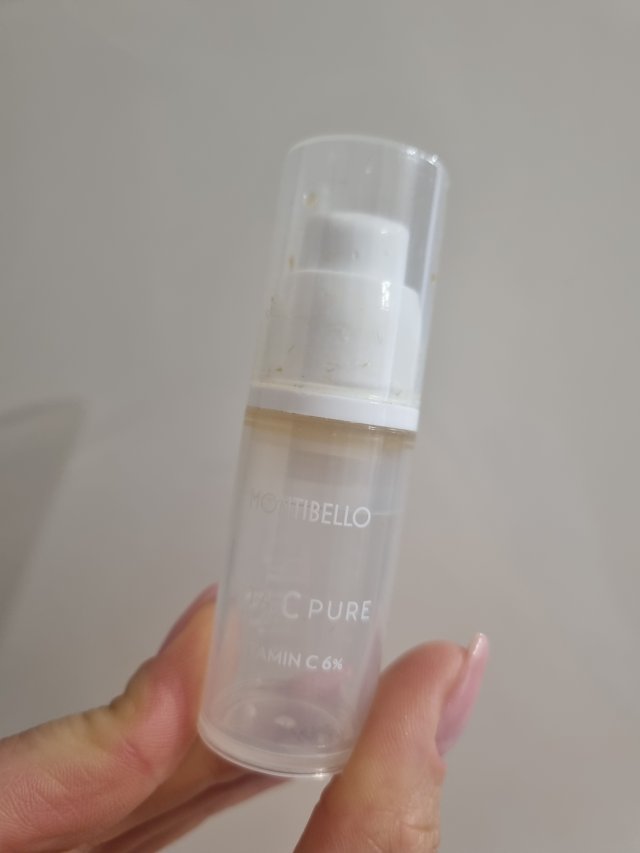 Denkowanie część druga :) Grudzień, kosmetyki w świątecznych opakowaniach lub w świątecznych kolorach: czerwonym, zielonym i złotym 