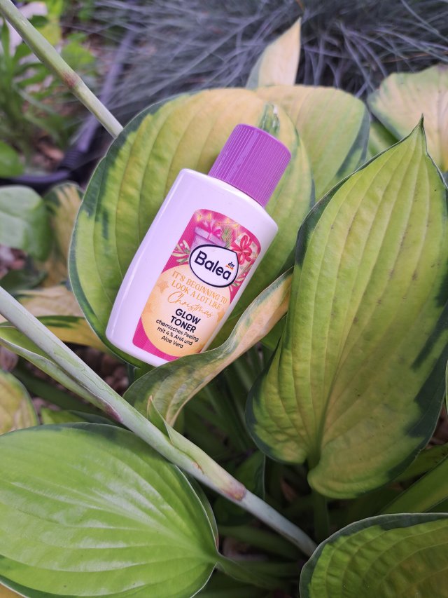 Balea Tonik do twarzy, Glow Toner, Złuszczający, Z kwasami AHA, It's Beginning To Look A Lot Like Christmas 