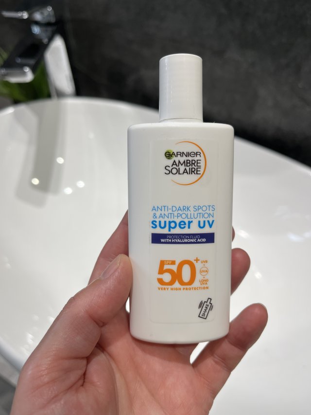 Denkowanie część druga :) Grudzień, kosmetyki w świątecznych opakowaniach lub w świątecznych kolorach: czerwonym, zielonym i złotym 