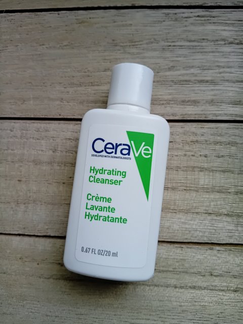 CeraVe Emulsja do mycia ciała, Nawilżająca