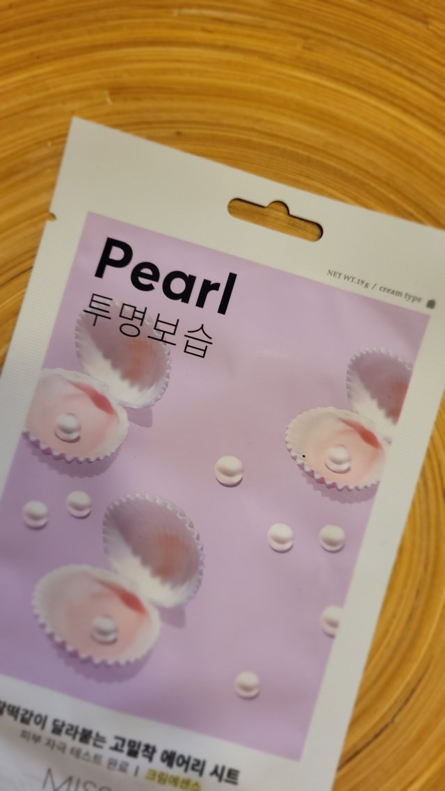 MISSHA Airy Fit Face Sheet Mask, Maska do twarzy w płacie, Pearl