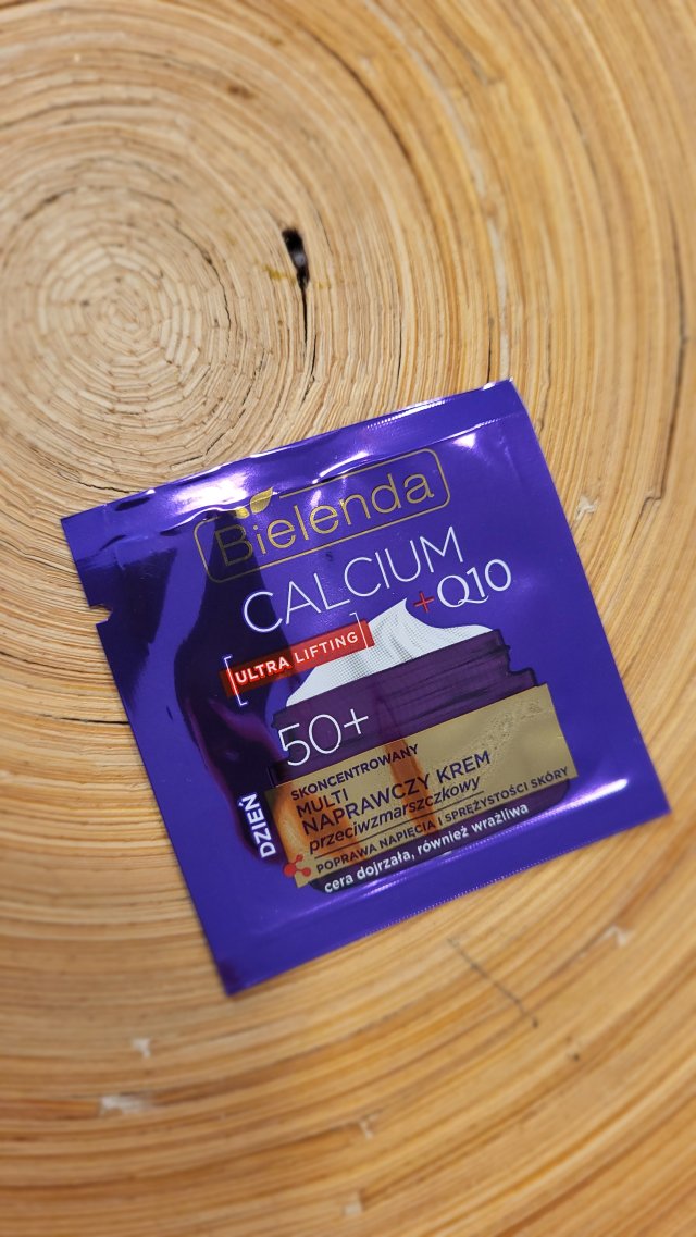 Bielenda Calcium + Q10, Krem do twarzy, Ultra Lifting, Skoncentrowany, Multi naprawczy, Przeciwzmarszczkowy, Na dzień