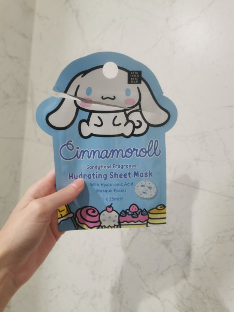 Denkowanie część druga :) Grudzień, kosmetyki w świątecznych opakowaniach lub w świątecznych kolorach: czerwonym, zielonym i złotym 