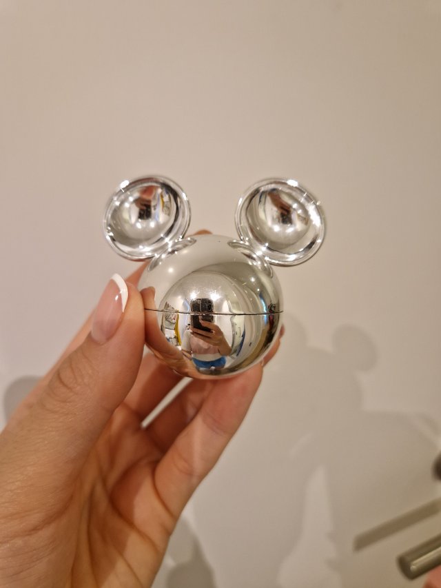 Denkowanie część druga :) Grudzień, kosmetyki w świątecznych opakowaniach lub w świątecznych kolorach: czerwonym, zielonym i złotym 