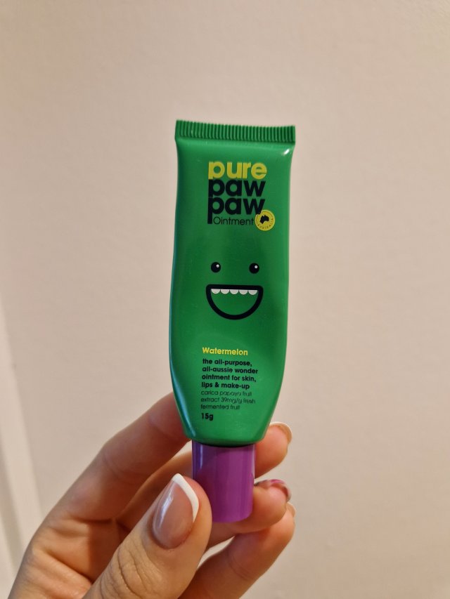 Denkowanie część druga :) Grudzień, kosmetyki w świątecznych opakowaniach lub w świątecznych kolorach: czerwonym, zielonym i złotym 