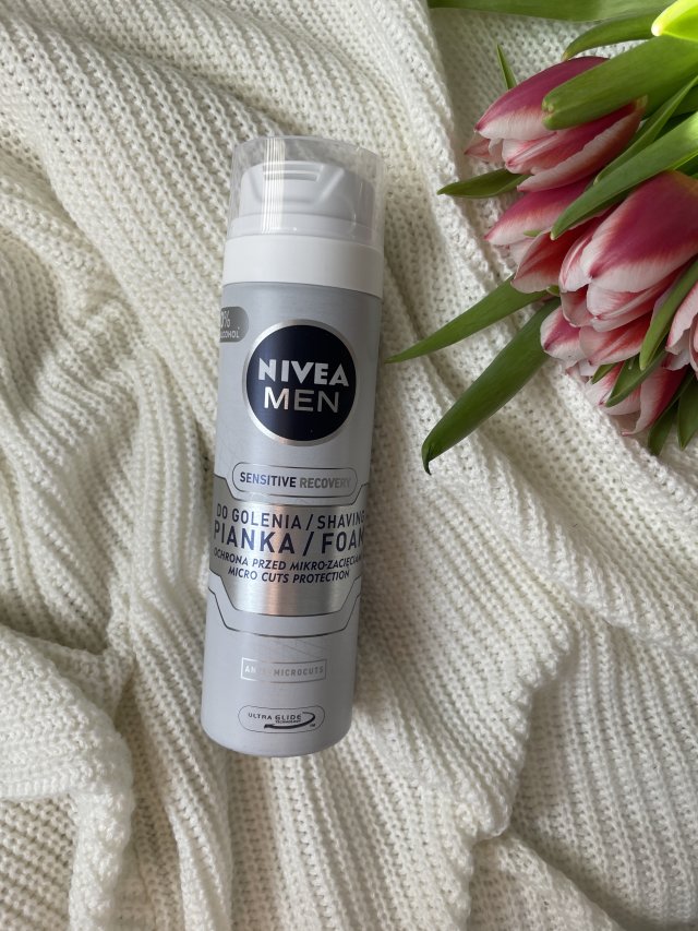 Nivea Men, Pianka do golenia, Sensitive
