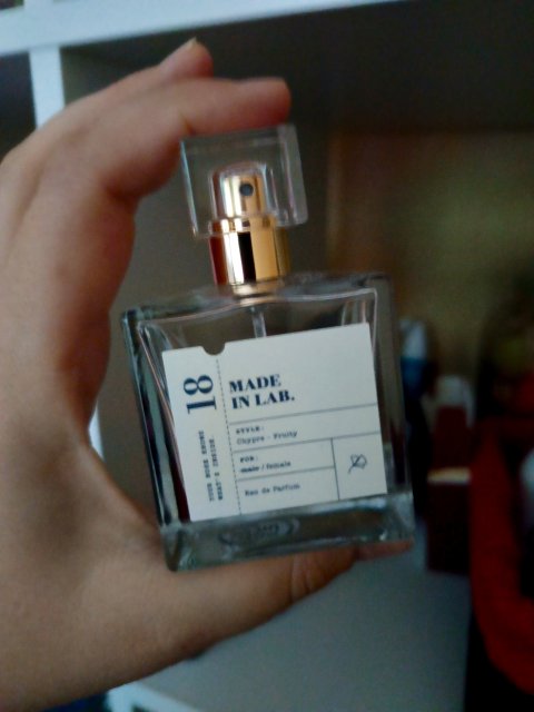 Denkowanie część druga :) Grudzień, kosmetyki w świątecznych opakowaniach lub w świątecznych kolorach: czerwonym, zielonym i złotym 