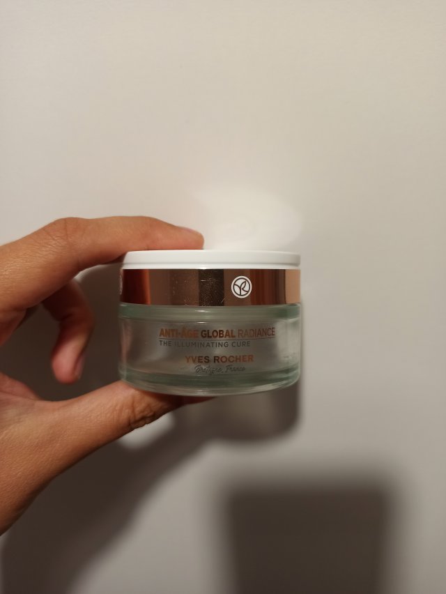 Denkowanie część druga :)  Lipiec: Czas na podróże! Zużywamy produkty do 100 ml ✈️🌴