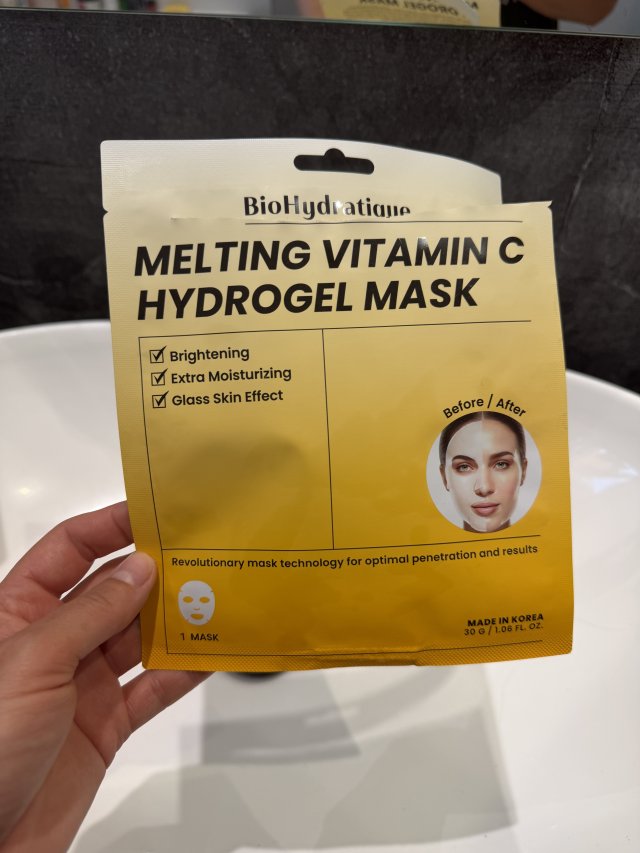 Denkowanie część druga :)  Lipiec: Czas na podróże! Zużywamy produkty do 100 ml ✈️🌴