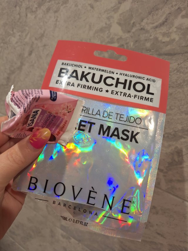 Denkowanie część druga :)  Lipiec: Czas na podróże! Zużywamy produkty do 100 ml ✈️🌴