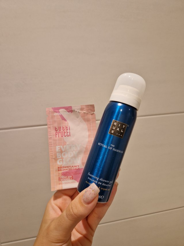 Denkowanie część druga :)  Lipiec: Czas na podróże! Zużywamy produkty do 100 ml ✈️🌴