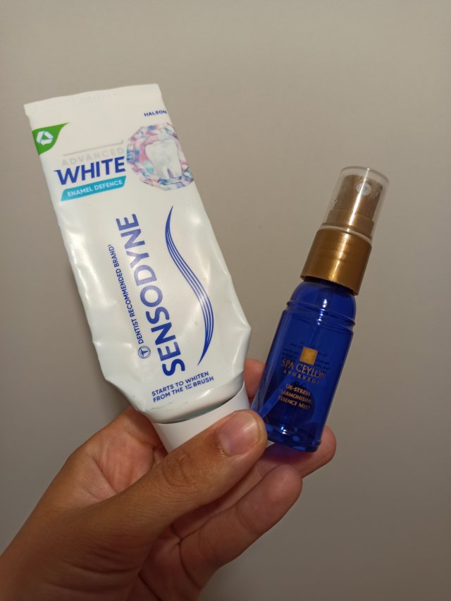 Denkowanie część druga :)  Lipiec: Czas na podróże! Zużywamy produkty do 100 ml ✈️🌴