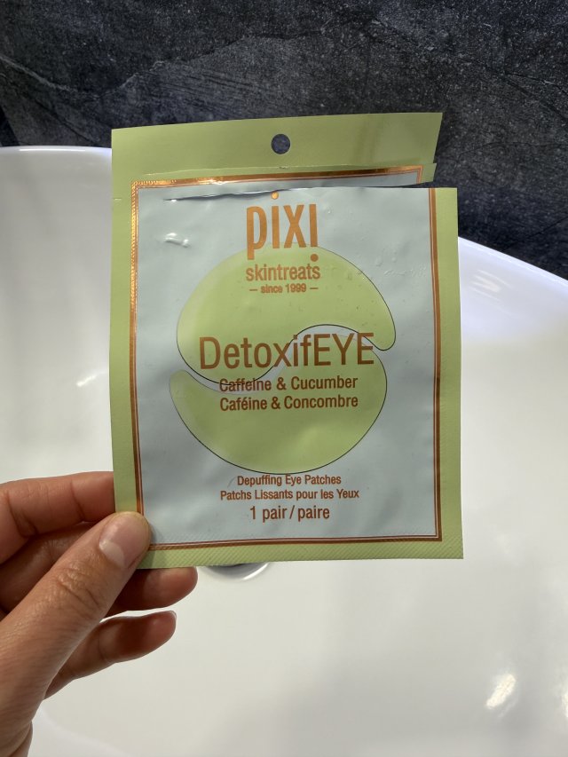 Denkowanie część druga :)  Lipiec: Czas na podróże! Zużywamy produkty do 100 ml ✈️🌴