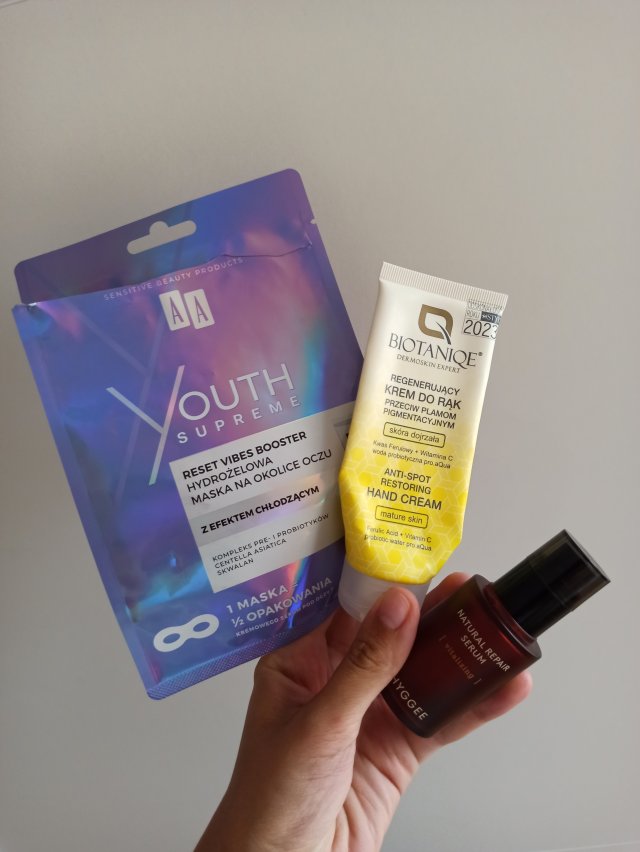 Denkowanie część druga :)  Lipiec: Czas na podróże! Zużywamy produkty do 100 ml ✈️🌴