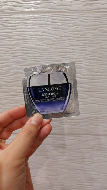 Denkowanie część druga :)  Sierpień: Czas na podróże! Zużywamy produkty do 100 ml ✈️🌴