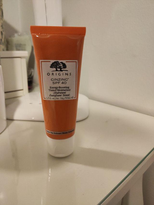 ORIGINS Ginzing, Energy - Boosting Tinted Moisturizer SPF 40 (Krem koloryzujący)