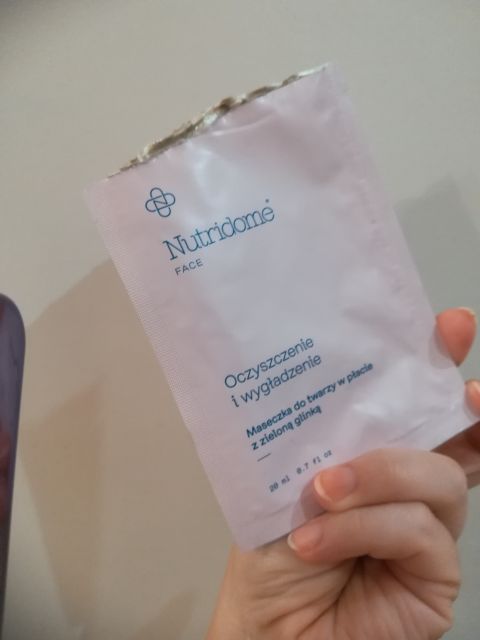 akcja denkowanie! grudzień - kosmetyki w świątecznych opakowaniach i świątecznych kolorach 🎄❄️⛄🎀🎁🎅